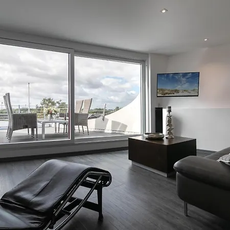 Residenz Kleine Bergstrasse 6 *