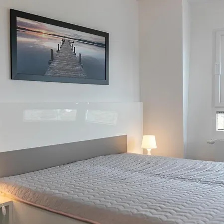 Apartament Residenz Kleine Bergstrasse 6 *